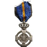 Cross of Faithfull Service, 2nd Type, Civil, 2nd Class, instituted on the 11th of November 1906.