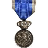 Medal of Faithfull Service, 1st Type, Civil, 2nd Class, instituted, on the 8th of April 1880