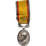 Manhood and Loyalty Medal, Civil, 2nd Class, instituted on the 3rd November 1903.