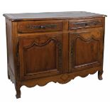 Carved walnut sideboard with ironwork. 18th century. 98 x 131 x 58 cm.