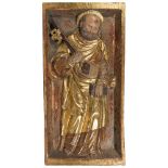 Saint Peter Carved, gilded and polychromed wooden relief. Castilian School. End of Renaissance.