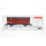 Märklin gedeckter Güterwagen 5824, S 1, braun, L 31,5, OK, Z 1-2