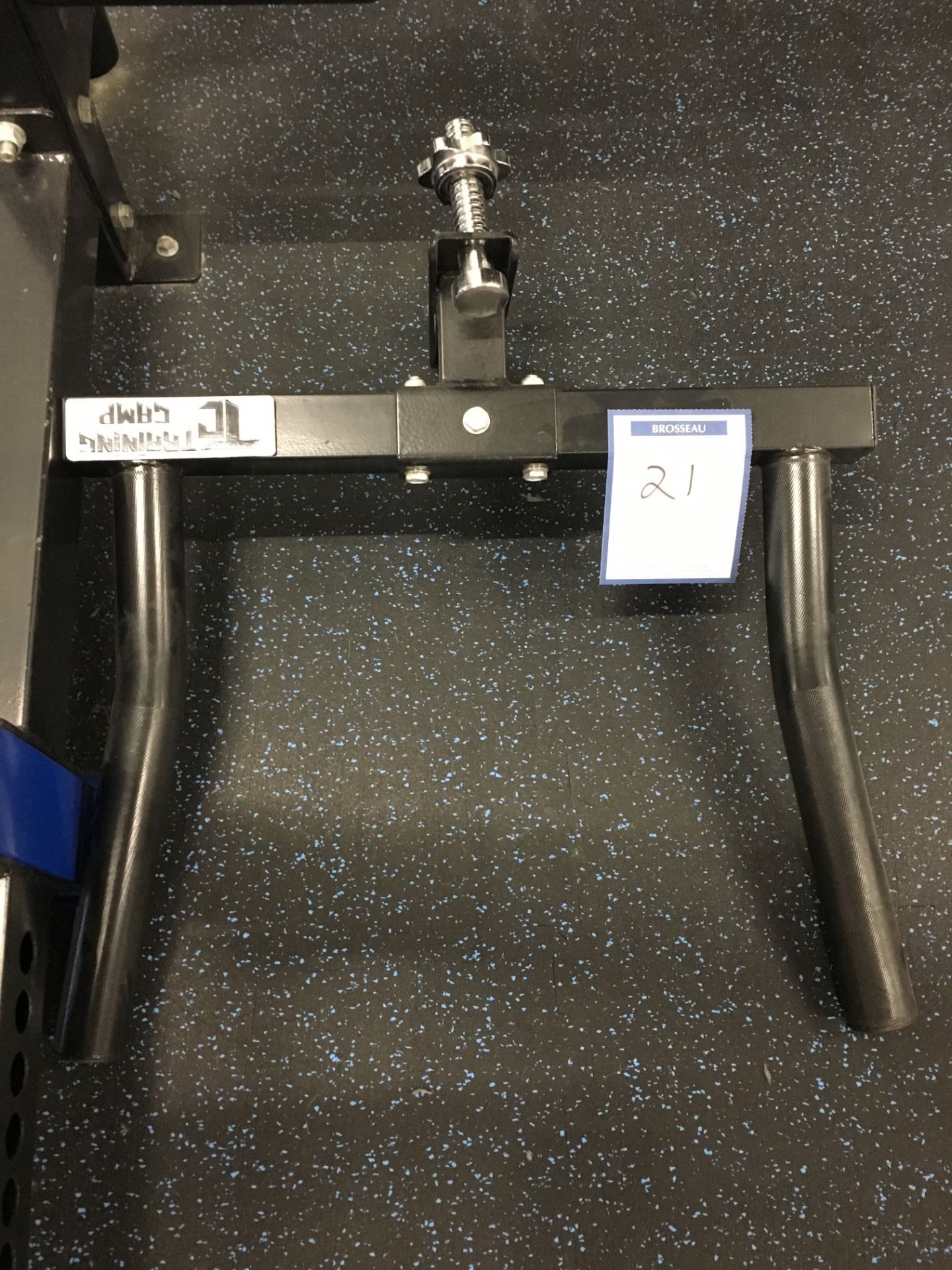 TRAINING CAMP support system, c/w bench, bars and dip attachment - Image 3 of 3