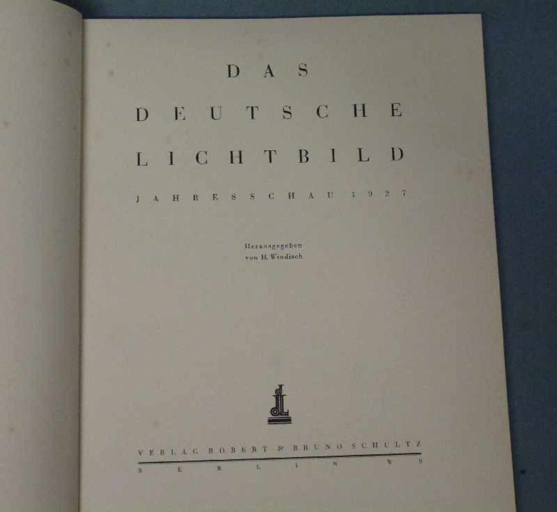 "Das Deutsche Lichtbild", 1927, H. Windisch leicht stockfleckig - Bild 2 aus 2