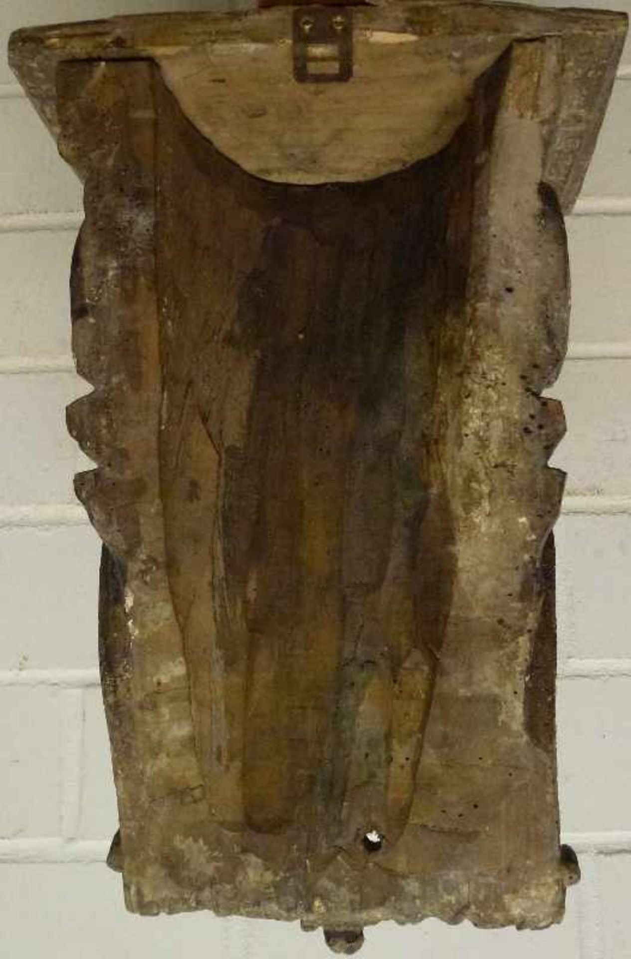 Konsole, 18.Jh. Weichholz geschnitzt, versilbert und vergoldet, Volute m. Akanthus, Wappenkartusche, - Bild 4 aus 4