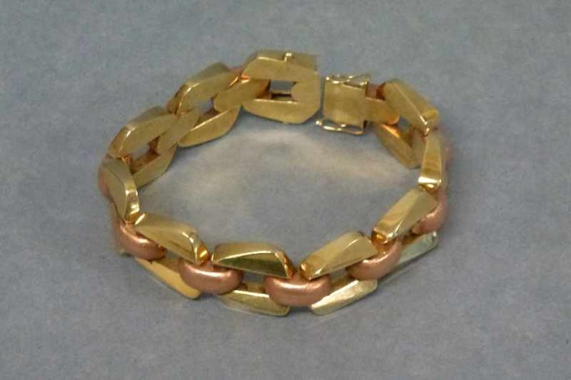 Armband, 585er Gelb-/Roségold verbundene facettierte Quadrate, L 19 cm, 36,0 g - Bild 2 aus 2