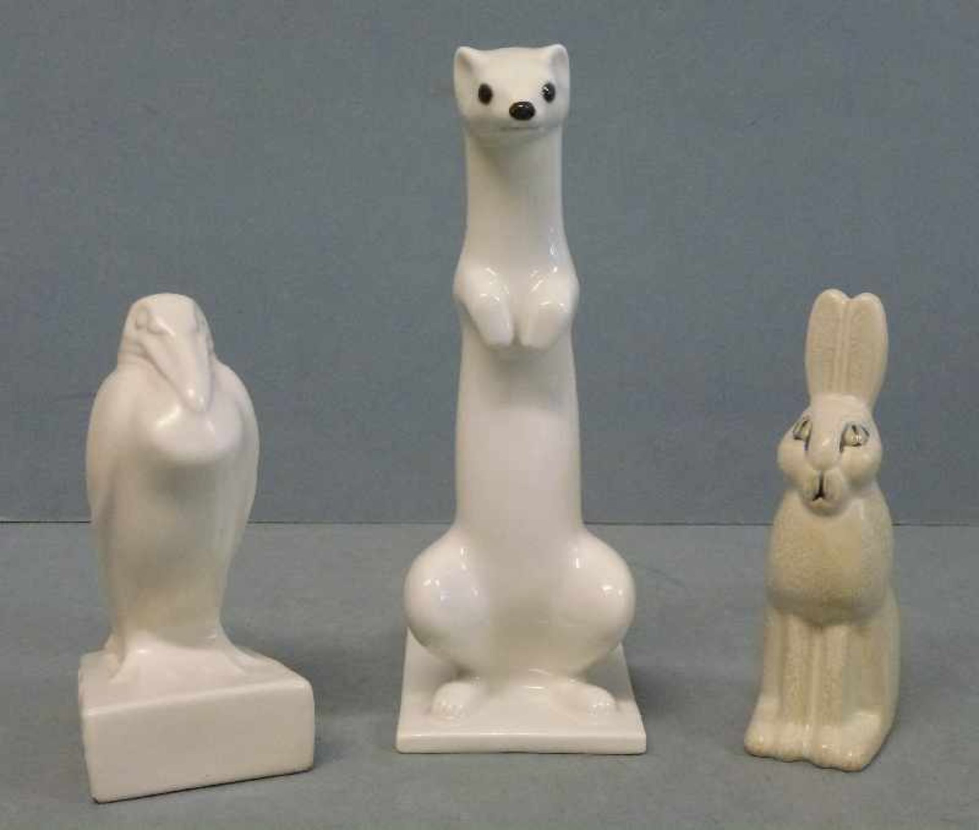 3 Tierfiguren, Skandinavien Keramik, Hermelin, Porsgrund; Hase Gustavsberg, Vogel, H 17-25 cm
