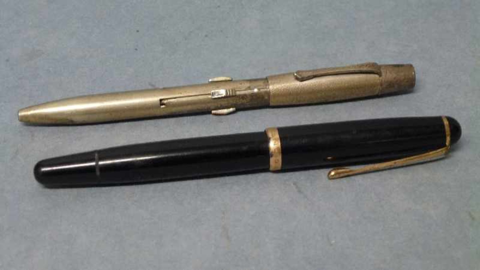 Montblanc-Füller 344, 1950er Jahre, 585er Goldfeder kleinere Gebrauchsspuren, beil. 4- - Bild 4 aus 4