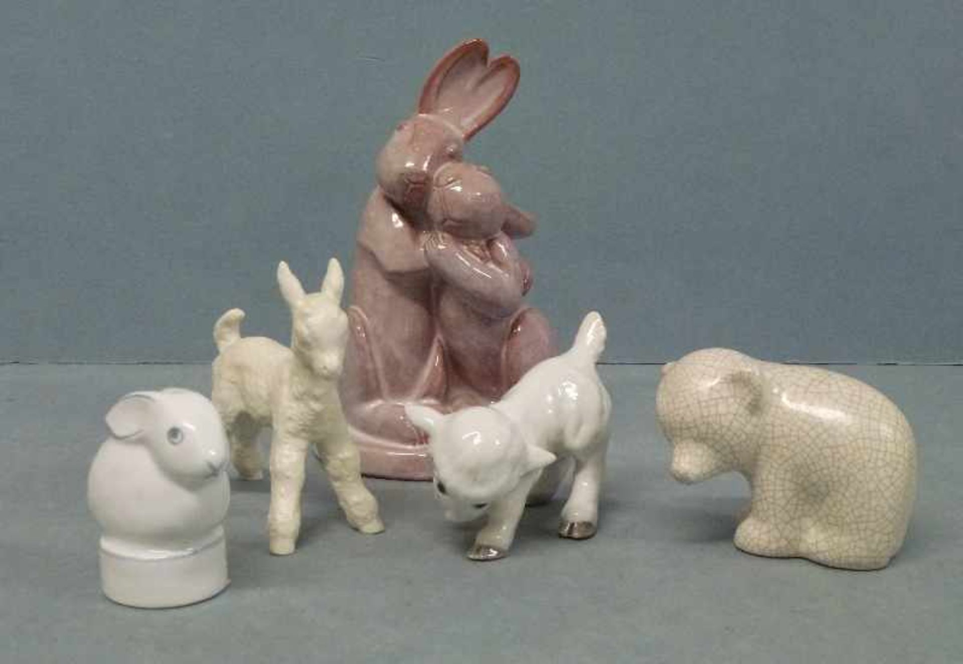 5 Tierfiguren Hasenpaar, Bär, Hase Bayreuth, Lämmchen Bing & Gröndal, Zicklein Schaubachkunst, H 7-