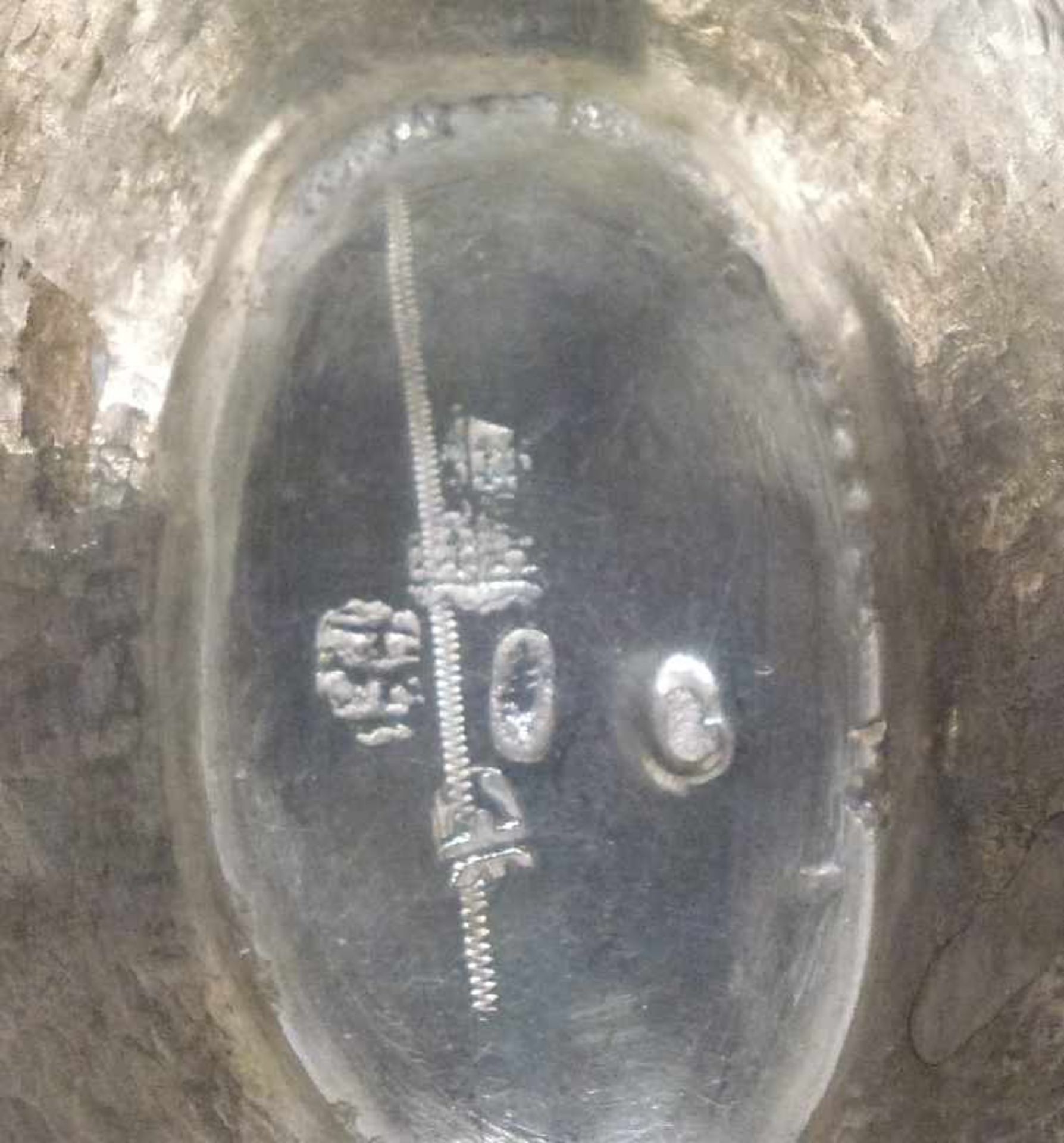 Branntweinschale, Holland, 2.H.18.Jh. Silber, holländ. Punzen, Trimulierstrich, ovale tief gemuldete - Image 5 of 5