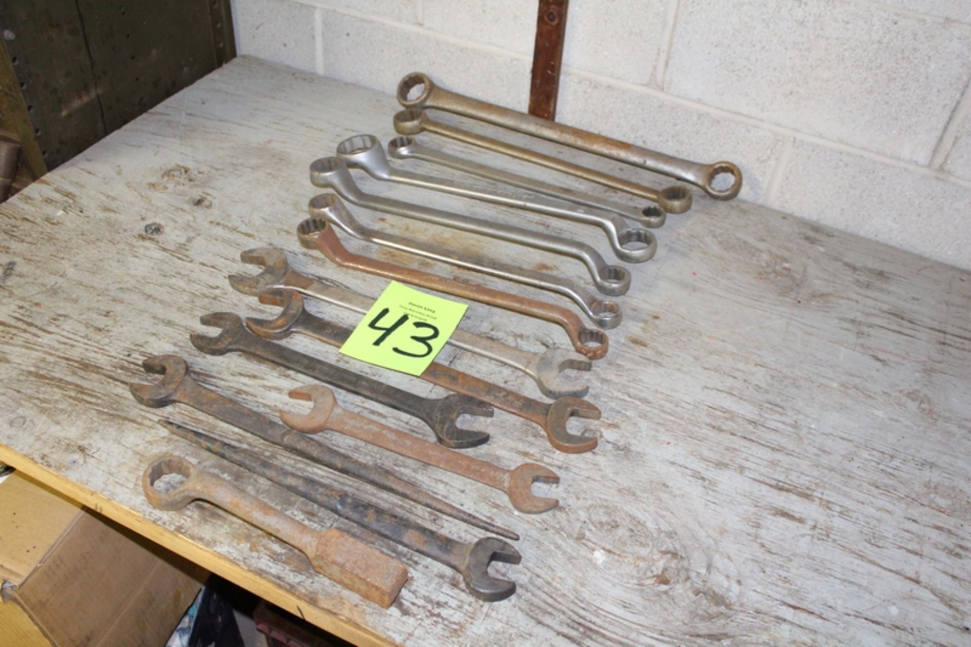 Lot of Heavy Duty Wrenches - Image 2 of 7