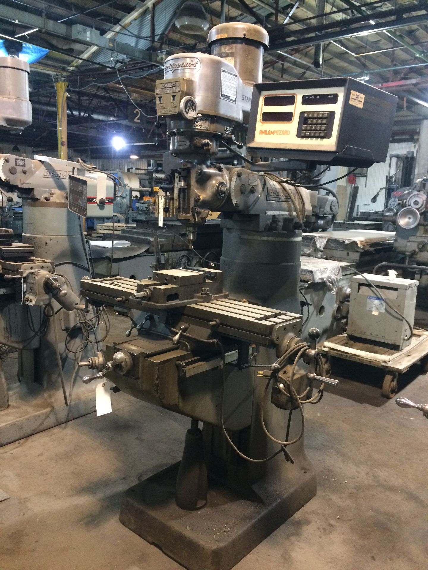 Bridgeport Vertical Knee Mill