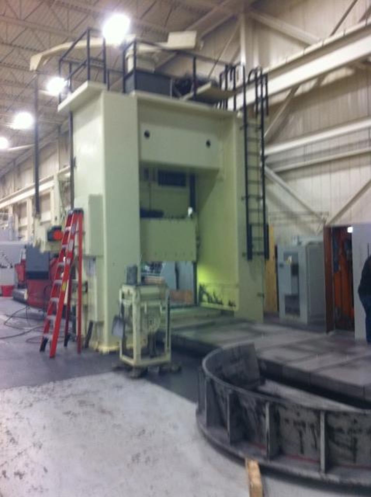 INGERSOLL 69" X 100" X 323" DBL. HOUSING 5-AXIS, 2005 - Image 4 of 6
