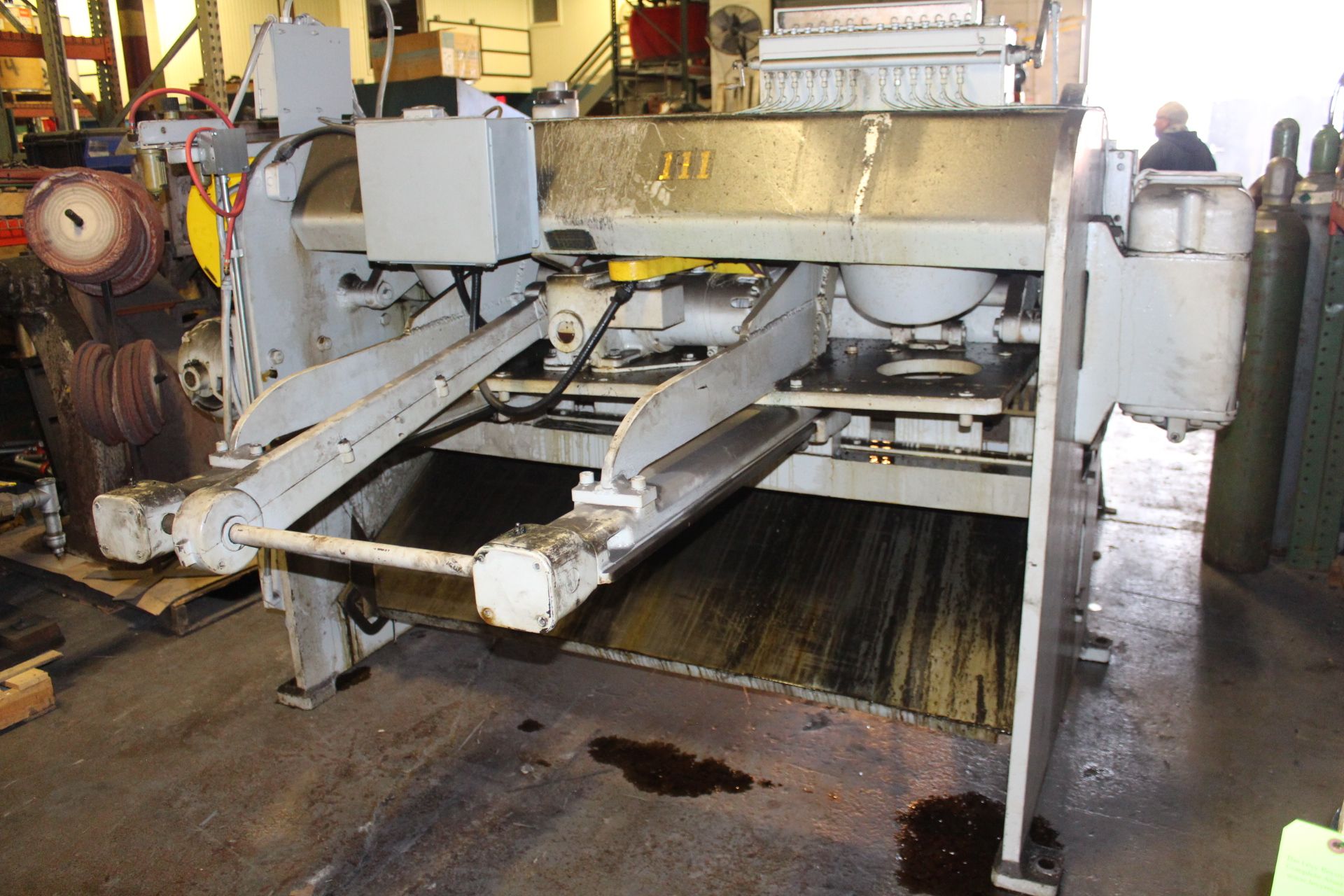 Cincinnati 1006 3/16" x 6' Mechanical Shear - Image 4 of 4