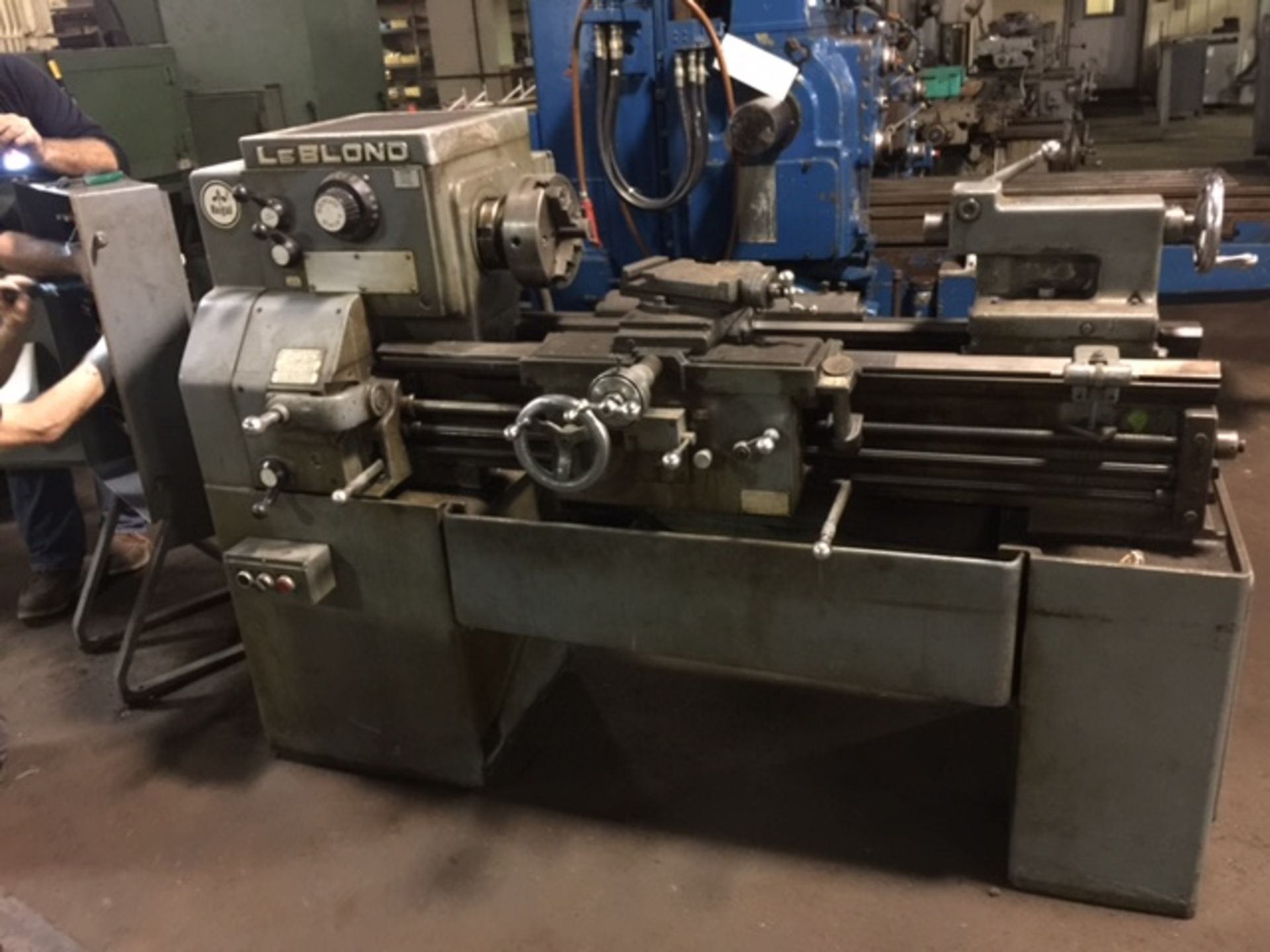 LEBLOND REGAL 15" X 30" SERVO-SHIFT ENGINE LATHE COLLEGE