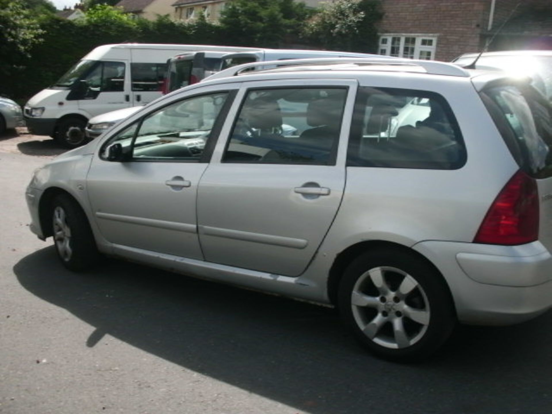 2008 (Jan) PEUGEOT 307 SW S Hdi 5 door estate, silver, diesel, 1560cc, 350,674 miles recorded, - Image 2 of 4