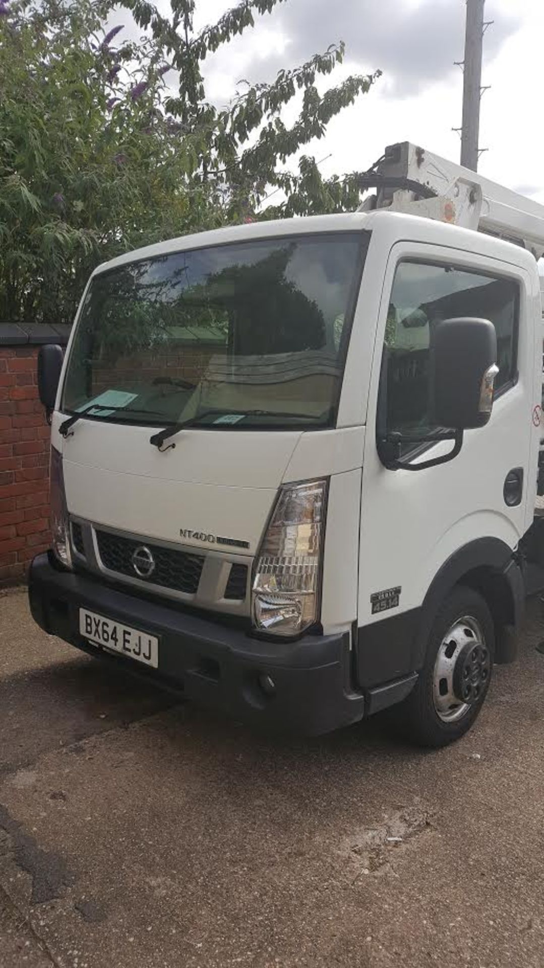 2014 (Sept) NISSAN 45.14 type F242 4500kg chassis cab fitted Isoli PNT210J 21m 2 person ACCESS - Image 4 of 7