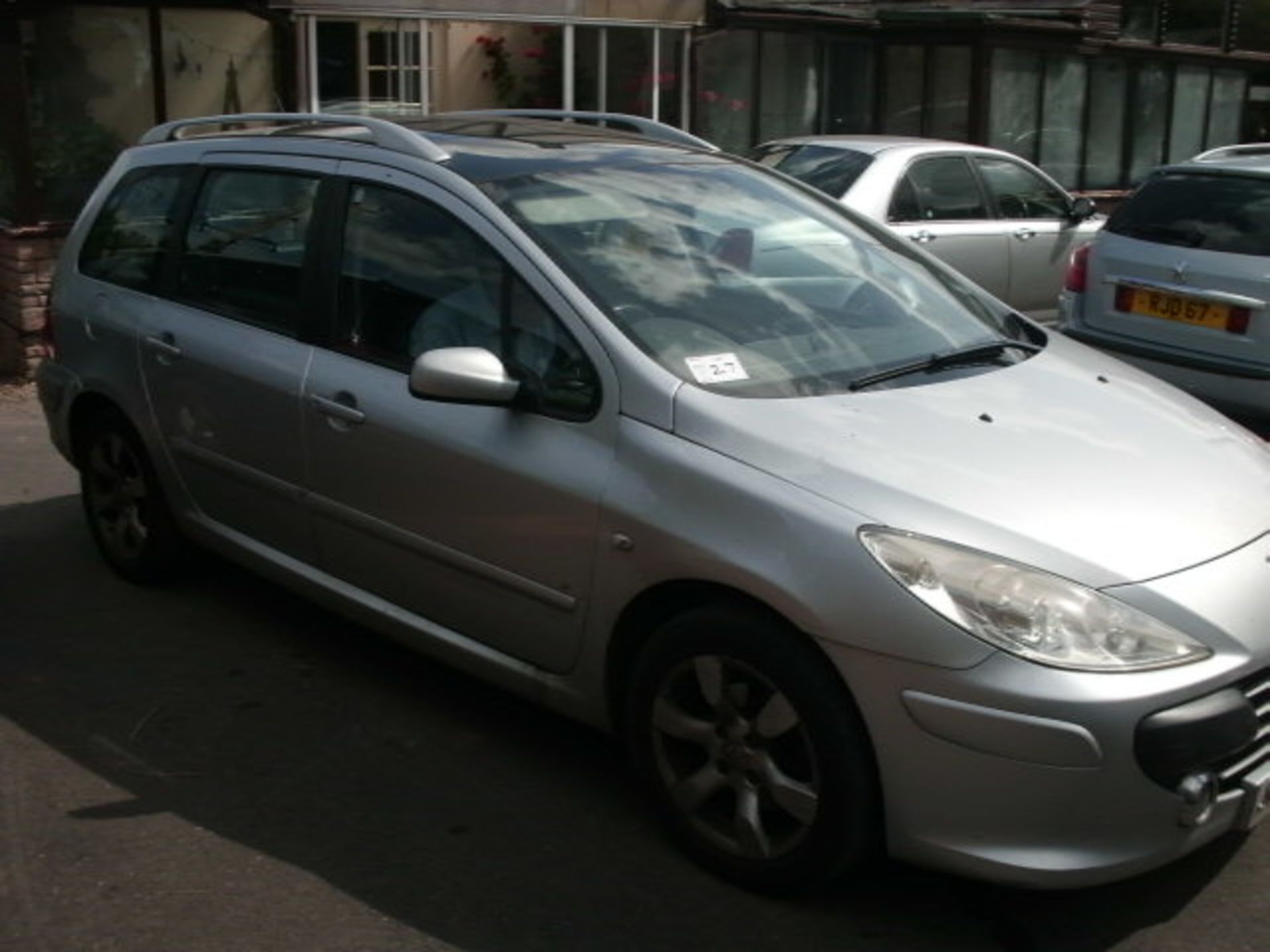 2008 (Jan) PEUGEOT 307 SW S Hdi 5 door estate, silver, diesel, 1560cc, 364,556 miles, MOT till 28 - Image 2 of 4