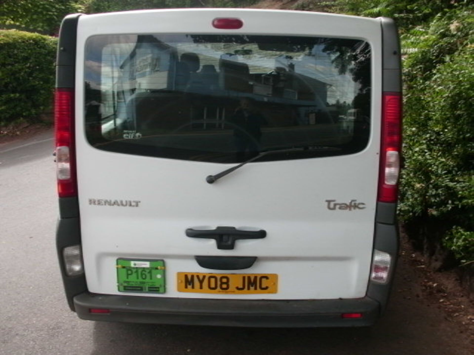 2008 (Oct) RENAULT TRAFIC LL29 Dci 115 9 seater MINI BUS including driver, white, diesel, 1995cc, - Image 4 of 4