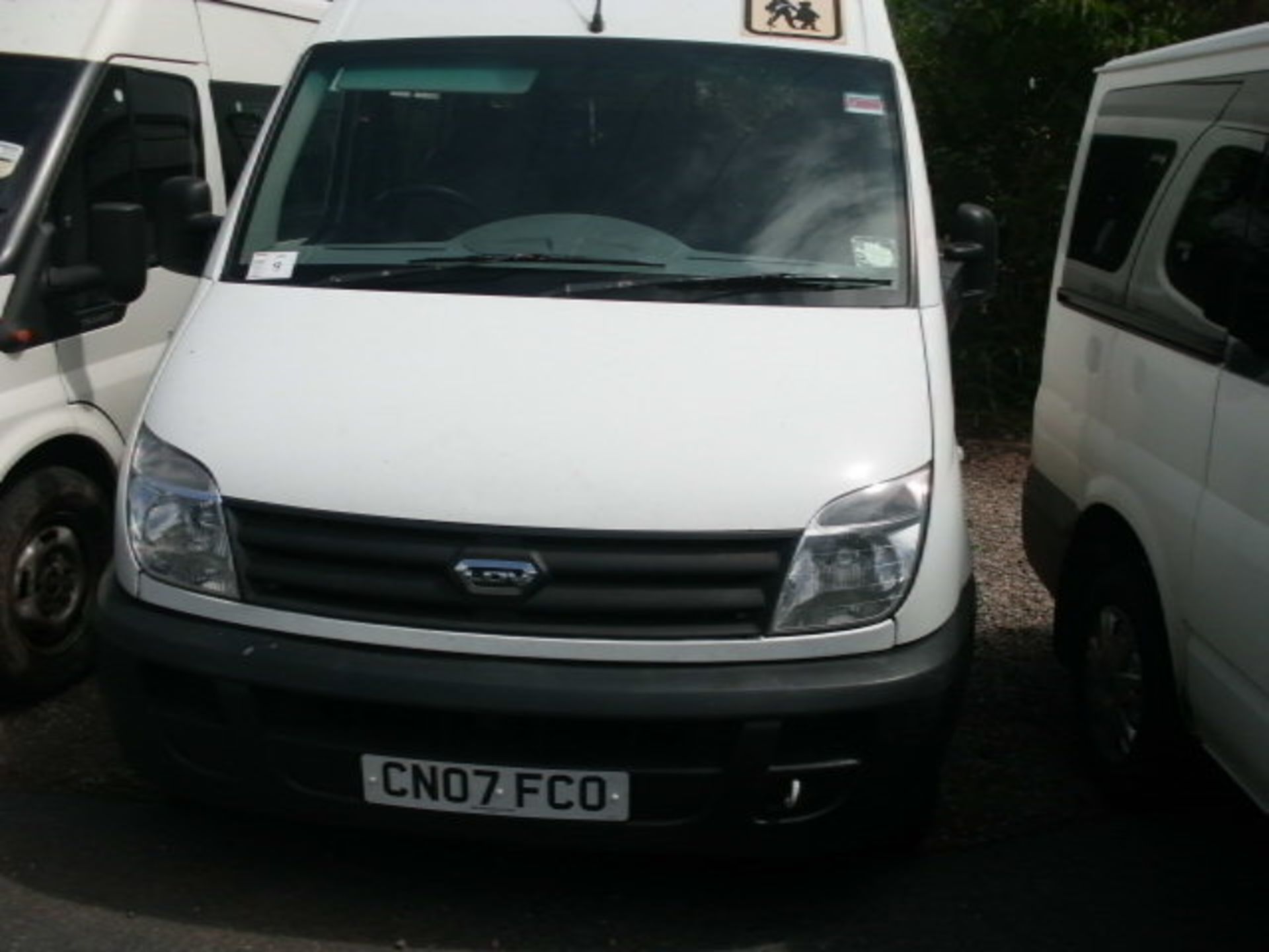 2007 (July) LDV MAXUS 17 seater MINI BUS including driver, white, diesel, 2500cc, 139,012 miles