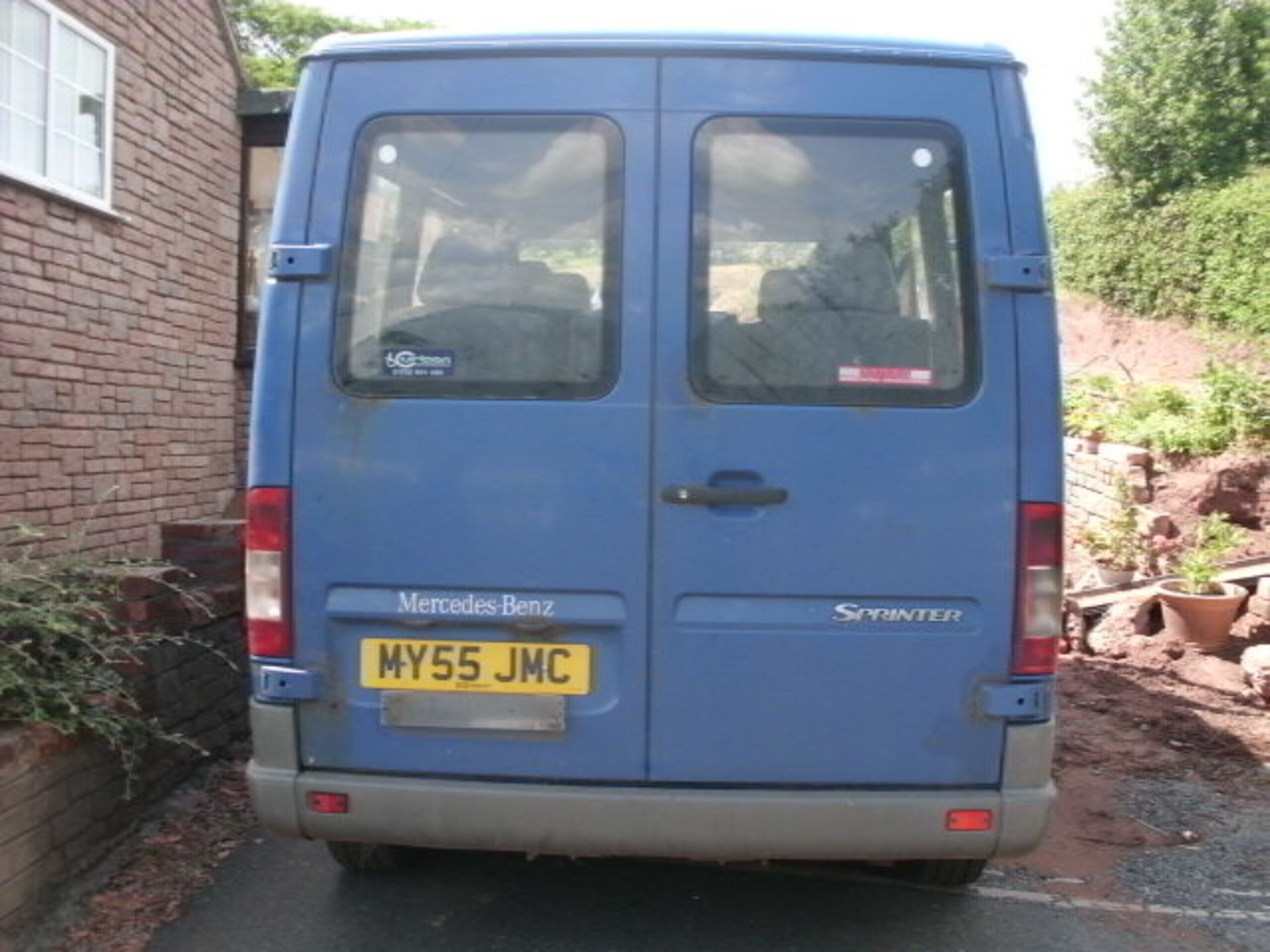 2005 (March) MERCEDES SPRINTER 211 Cdi SWB 9 seater MINI BUS including driver, blue, diesel, 2148cc, - Image 4 of 4