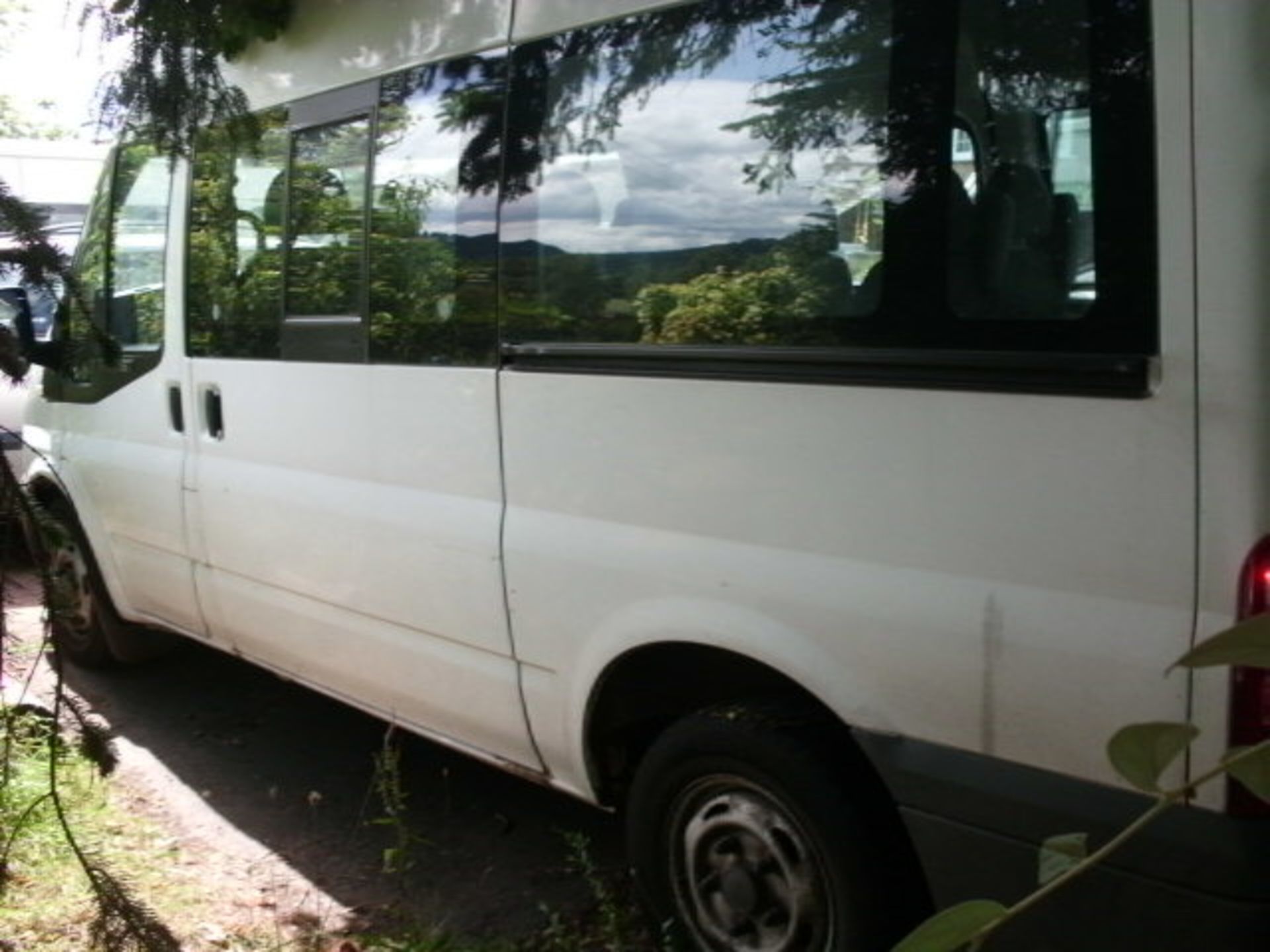 2010 (Feb) FORD TRANSIT 115 T300M FWD 12 seater MINI BUS including driver only 9 seats fitted, - Image 2 of 4