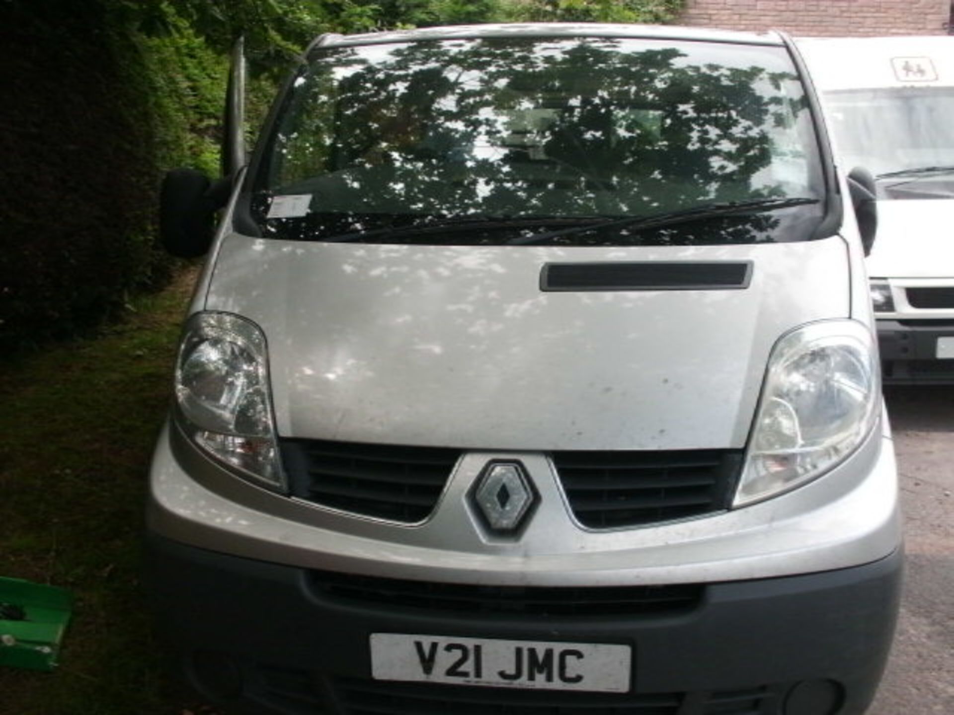 2009 (Nov) RENAULT TRAFIC LL29 Dci 115 9 seater MINI BUS including driver, only 5 seats fitted and