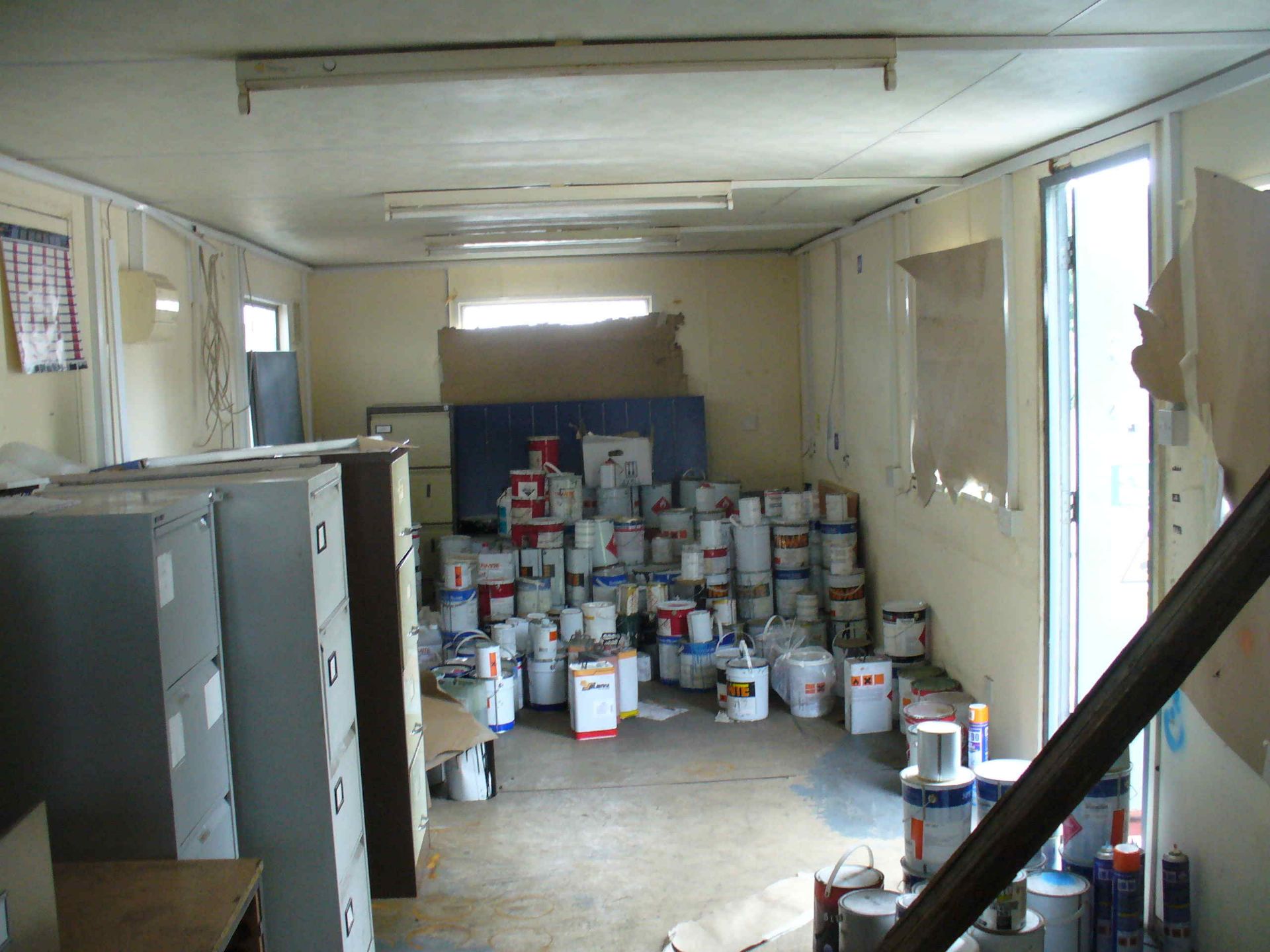 Approx 30' x 9'6" JACK LEG OFFICE (excludes contents) - Image 3 of 4
