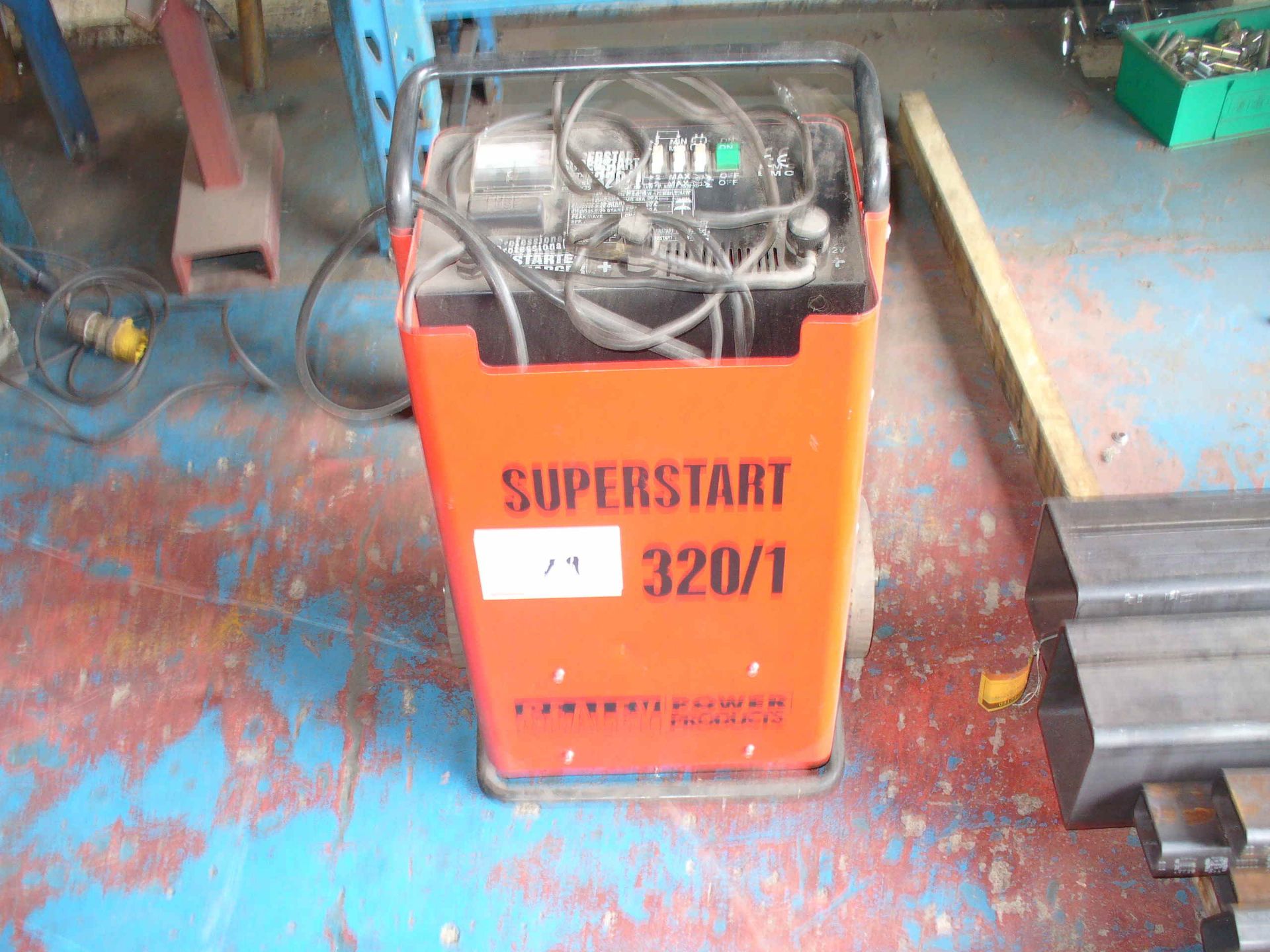 Superstart 320/1 CHARGER STARTER