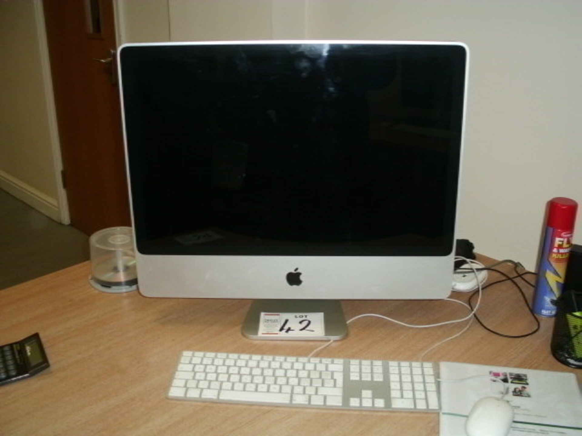 Apple Imac PERSONAL COMPUTER with 24" screen model no A125, EMC no 2211, serial no W89373BNZE4