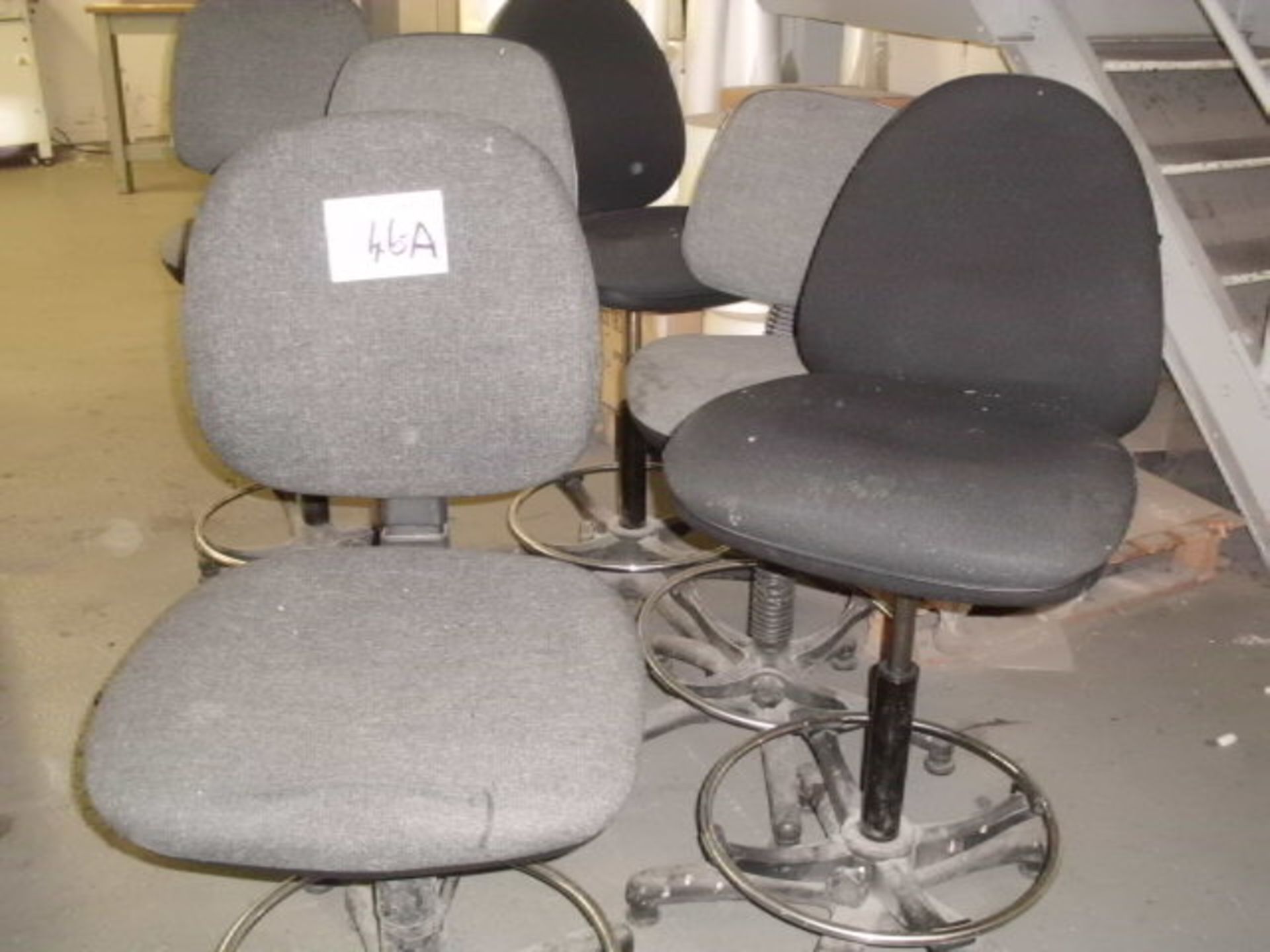 6 x fabric swivel OPERATORS CHAIRS