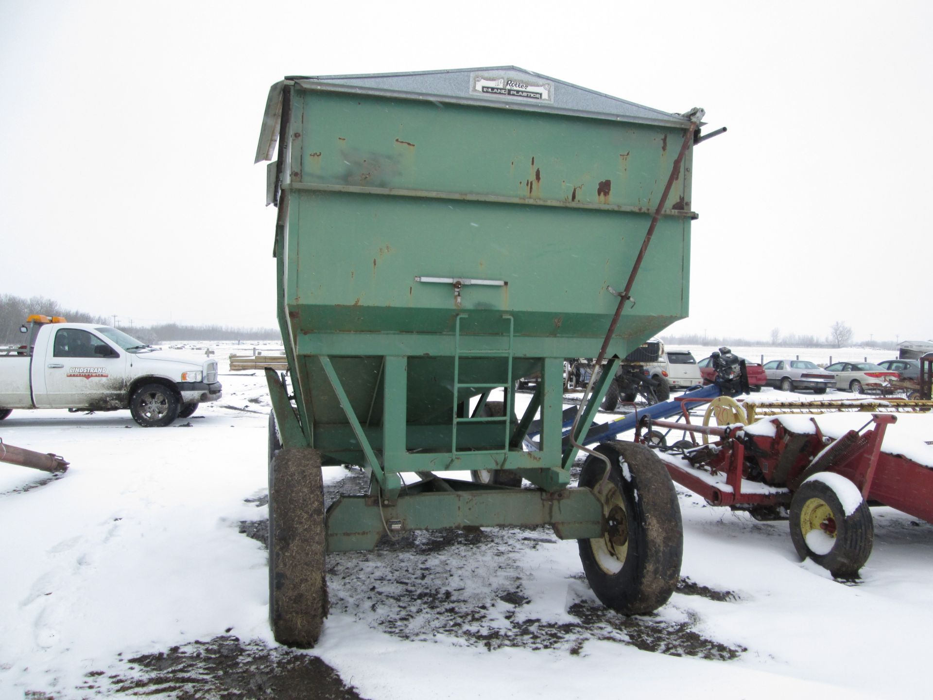 400 BUSHEL GRAVITY GRAIN CART - Bild 2 aus 3