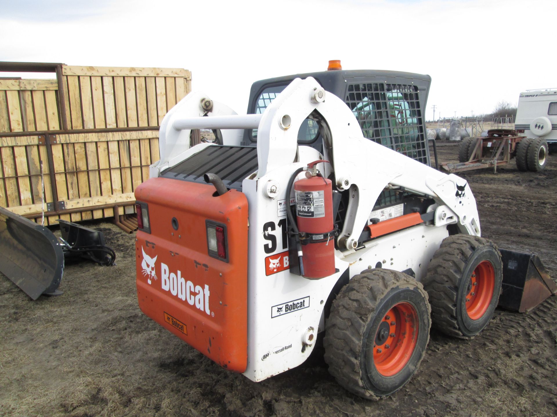 2007 BOBCAT S175 SKIDSTEER, AUX HYD FOOT & HAND CONTROLS, QUICK ATTACH BUCKET, 49HP, DIESEL,1043HRS - Bild 5 aus 8