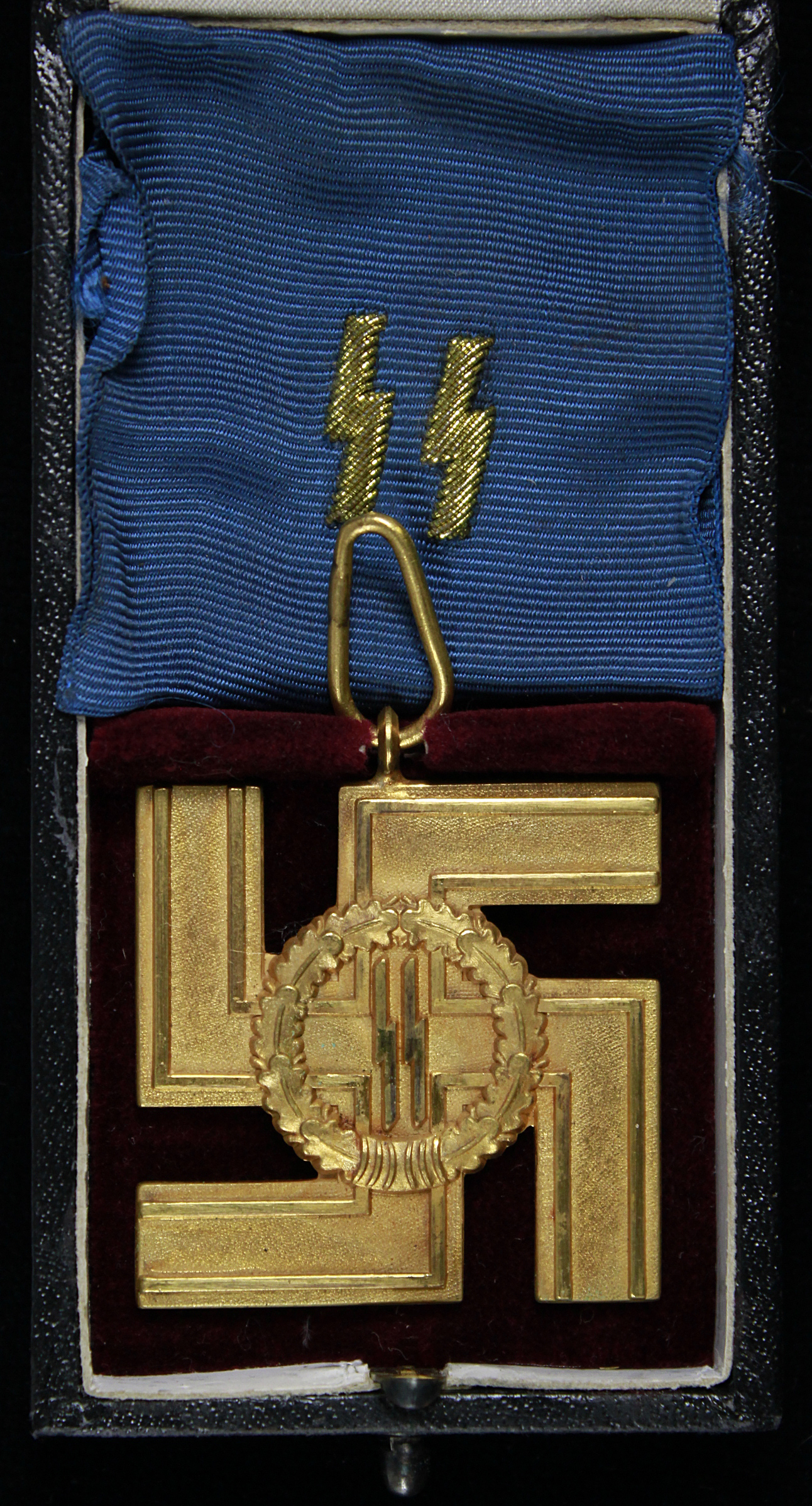 German SS Long Service Medal and case 25 years -gold grade. Awarded to all officers, NCOs and