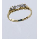 18ct Gold 5 stone Diamond Ring approx.0.40ct weight size M weight 2.4 grams