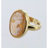 18ct Gold Cameo Ring size J h/m Chester 1911 weight 4.1 grams