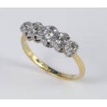 18ct Gold/Platinum 5 stone Diamond Ring approx 0.35ct weight size M weight 2.9 grams