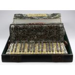 Geraldo accordion, contained in original case, untested