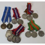 WW2 medals - lot includes 5x Silver War Medals, 3x Defence Medals nickel, 2x War Medals nickel, UN