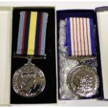 Canadian boxed 1867-1992 Confederation medal with boxed Canadian 1990-1911 Gulf and Kuwait medal