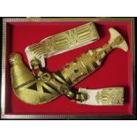 Arab Khanjar Ceremonial dagger with belt. A superb quality piece covered in yellow metal and