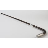 Malacca walking stick / cane, wit two silver bands, hallmarked 'Birmingham 1903', length 85cm