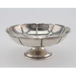 Silver Fruit bowl, hallmarked Birmingham 1973 by Joseph Gloster Ltd. Approx 125mm diameter and