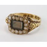 George IV 18ct mourning ring, hallmarked London 1827. Size L, weight 2.9g