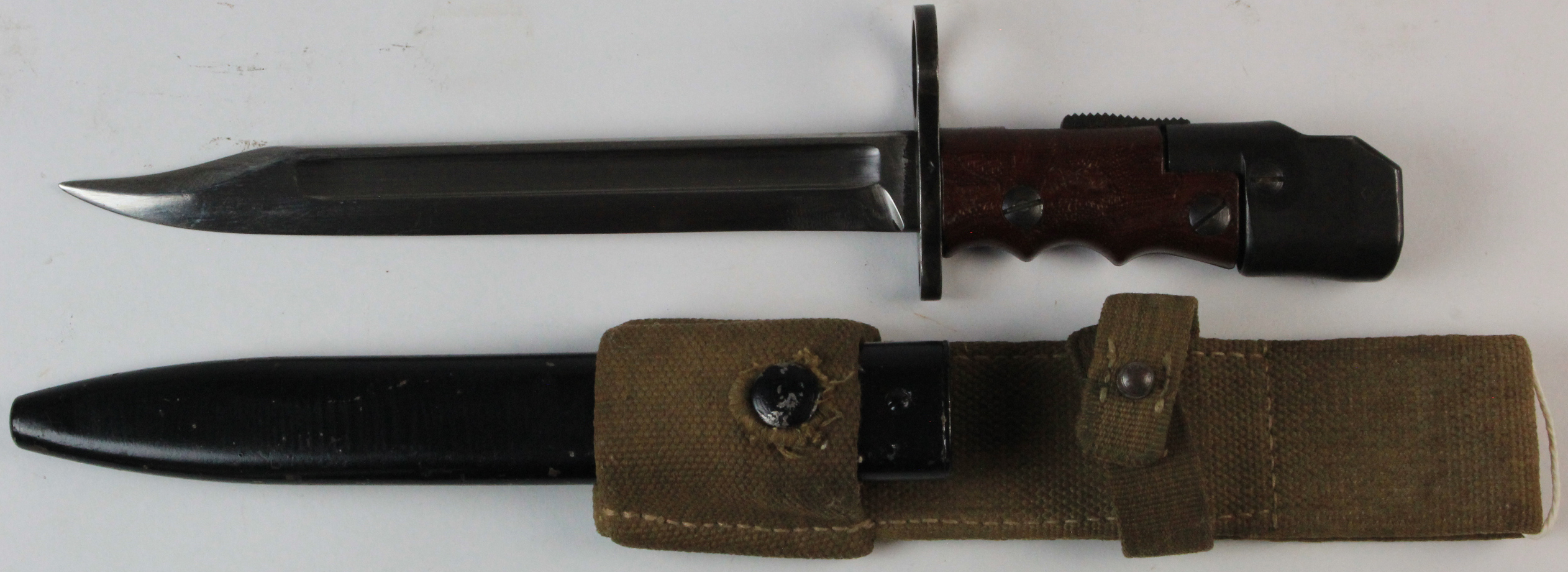 A fine British No7 Bayonet Bowie blade 8" with original polish. Ricasso marked No7. MK I/7. In