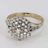 14ct Gold Diamond Cluster Ring size J weight 3.3g