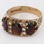 9ct Gold Garnet set Ring size P weight 3.8g