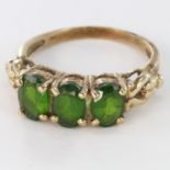 9ct Gold Peridot 3 stone Ring size O weight 3.4g