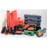 OO gauge. A collection of OO gauge locomotives and rollingstock, including Hornby Dublo & Triang