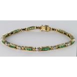 9ct Gold Diamond and Emerald set Bracelet weight 9.7g